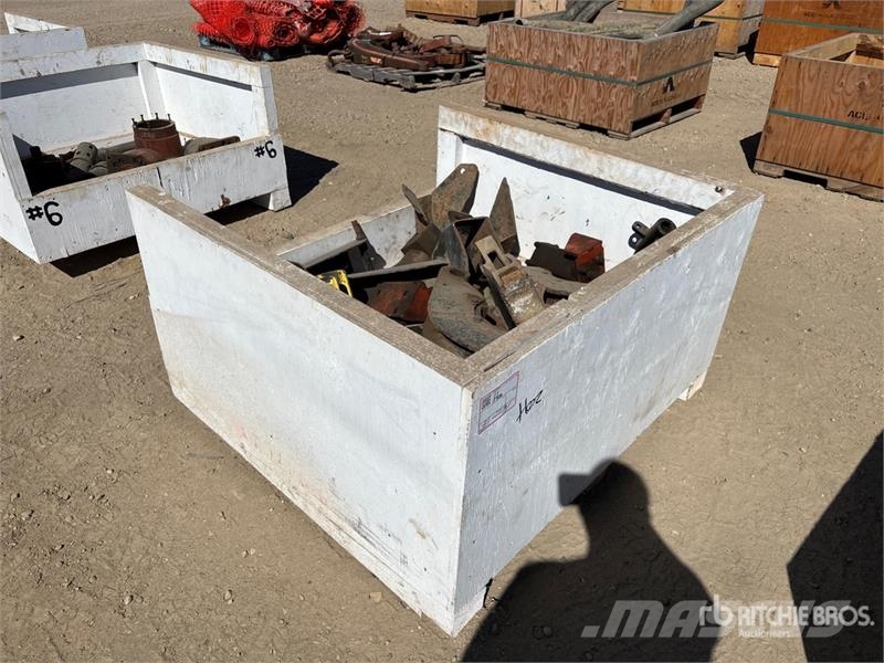  Quantity of Ditch Witch JT100 Parts Equipos de perforación de aceite y gas