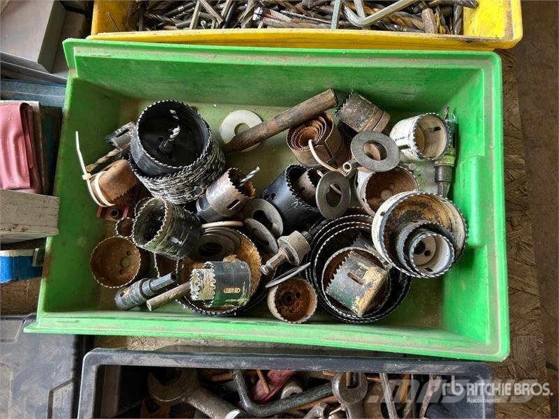  Quantity of Drill Bits, Hole Saw & Hand Tools Drugi deli
