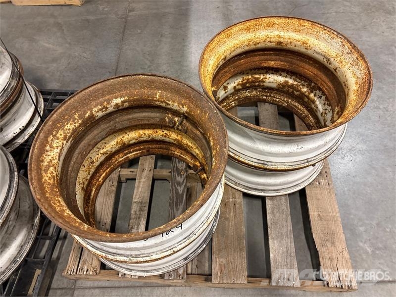 Quantity of DT Planetaries w/ Truck Axle Tipper trucks