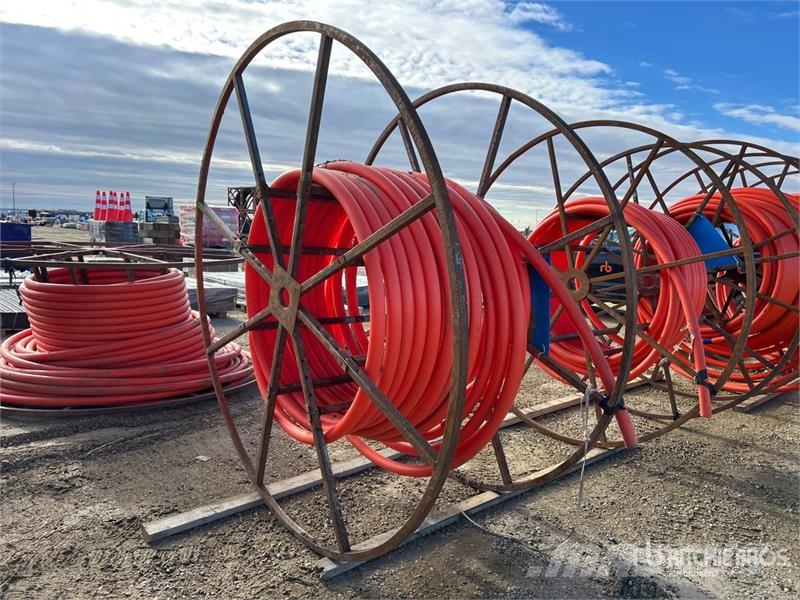 Quantity of Dura-Line 2-inch Smooth-Wall HDPE Cond Sonstige Baumaschinen