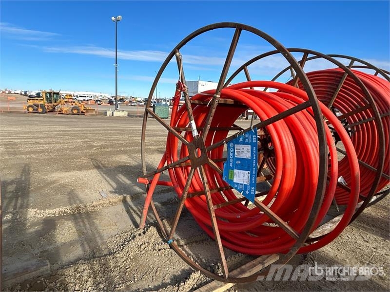 Quantity of Dura-Line 2-inch Smooth-Wall HDPE Cond Sonstige Baumaschinen