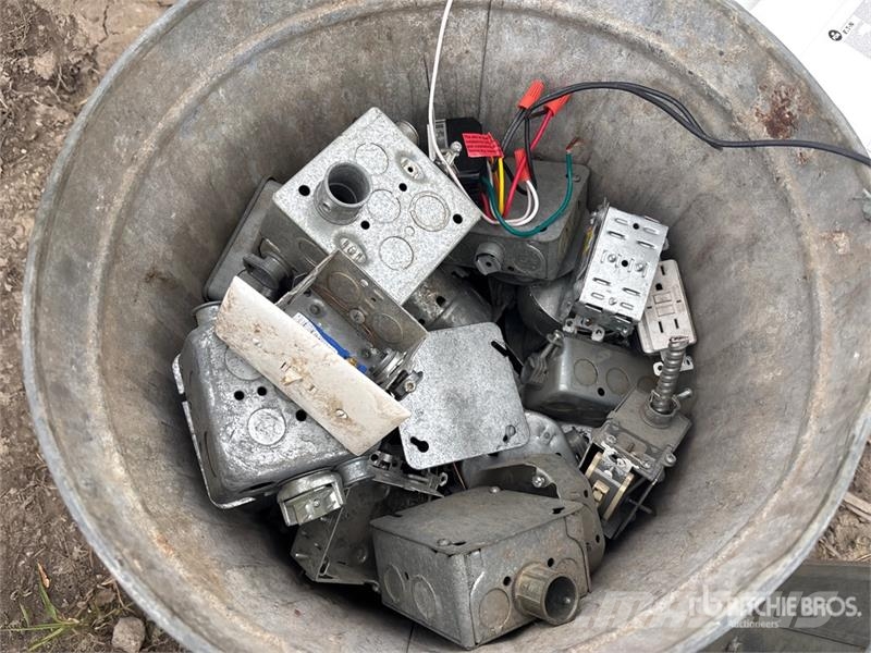 Quantity of Electrical Junction Box Andre komponenter