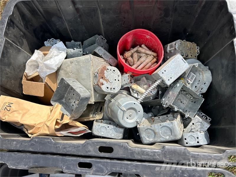 Quantity of Electrical box, Clips & Thermostat Drugi deli