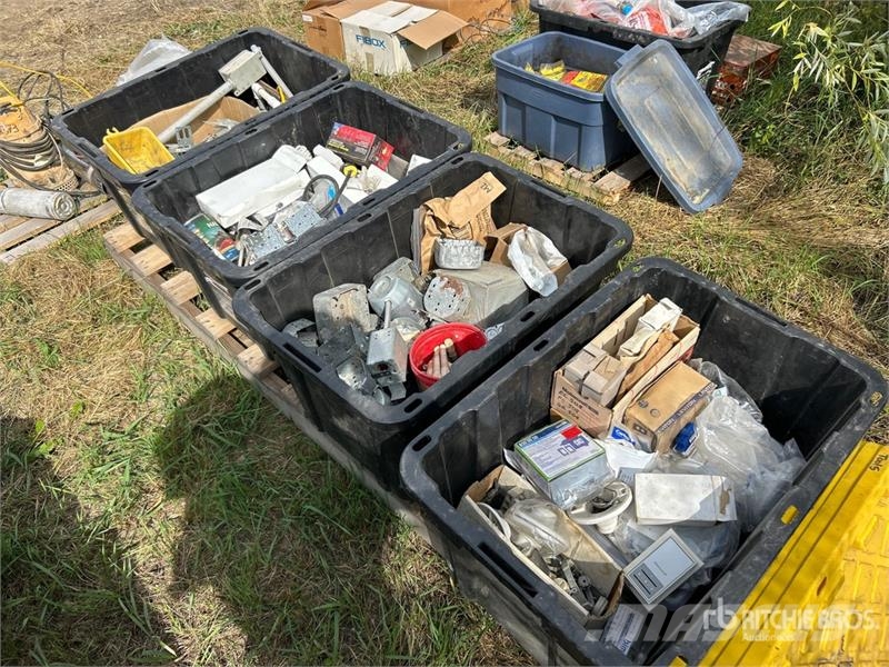 Quantity of Electrical box, Clips & Thermostat Drugi deli