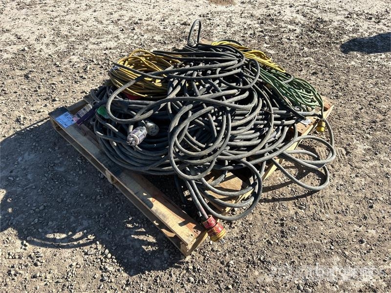  Quantity of Electrical Cords مكونات أخرى