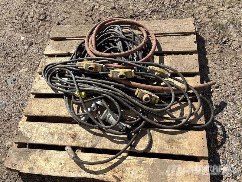 Quantity of Electrical Cords Ďalšie komponenty