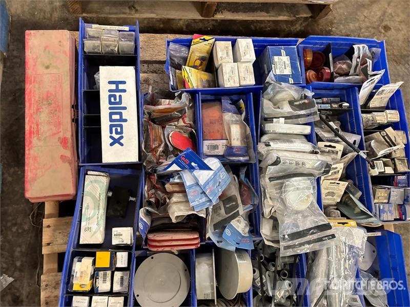  Quantity of Electrical Supplies Ostale kargo komponente