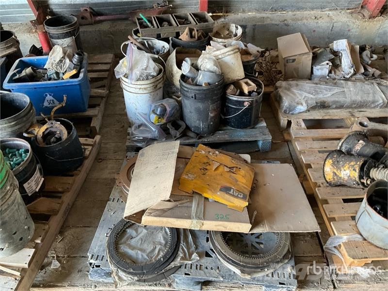Quantity of Equipment Parts Andre komponenter