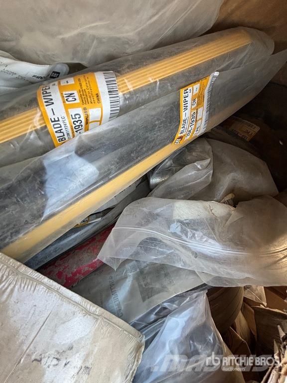  Quantity of Equipment Parts Drugi deli