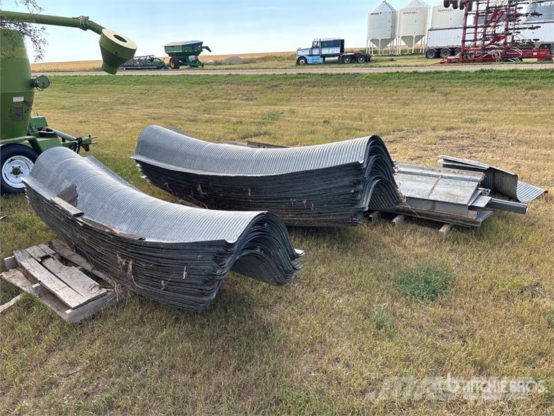 Quantity of Fairford Quonset Panels Drugi deli