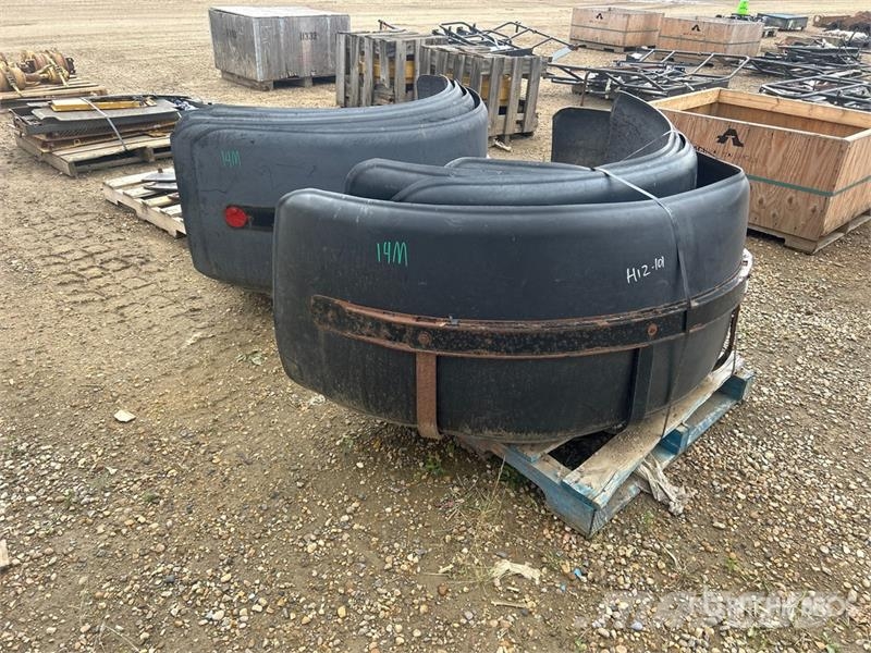 Quantity of Fenders - Fits Motor Grader Ďalšie komponenty