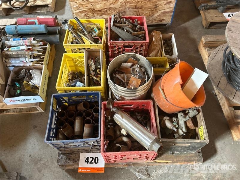 Quantity of Fittings, Valves, Adapters, Threaded P Egyéb alkatrészek