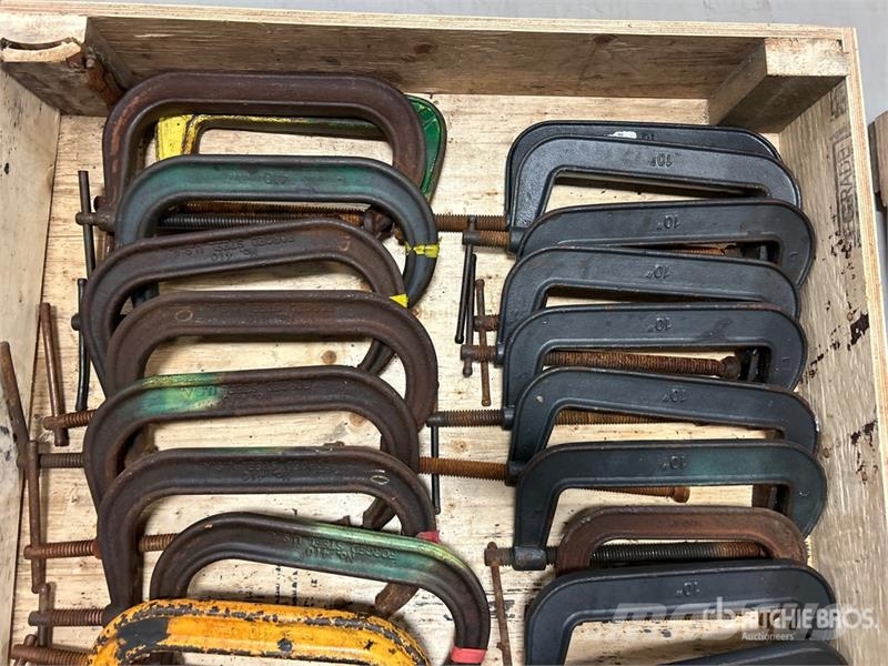  Quantity of Fixed C-Clamps Crane spares & accessories