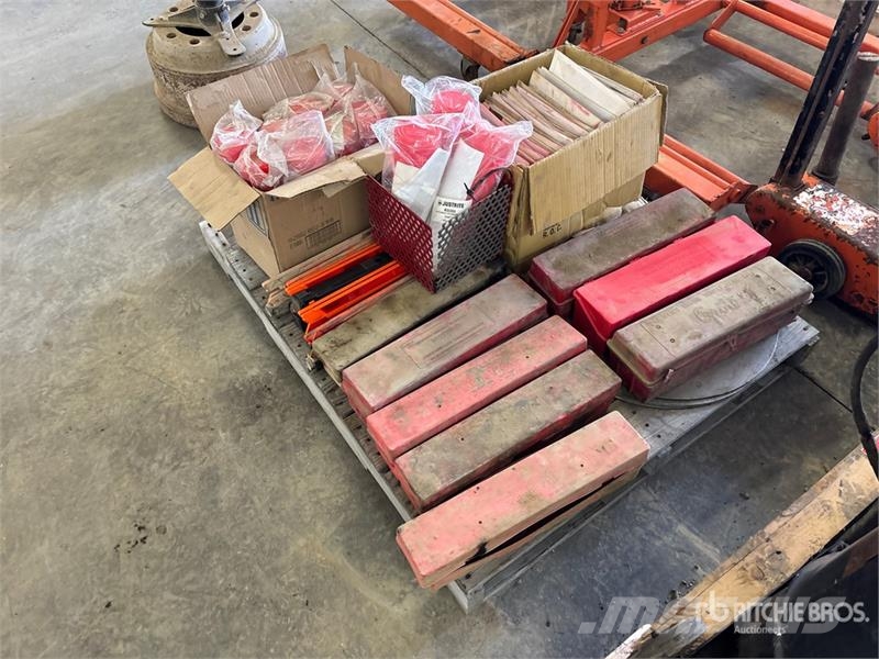 Quantity of Flair Kits Ostale kargo komponente