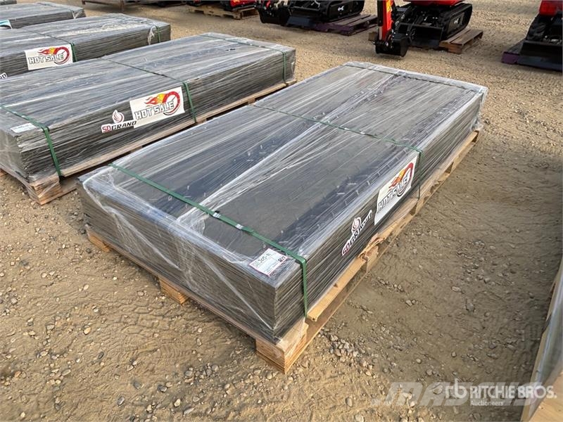 Quantity of FPM 94 in x 41 in Mats (Unused) Sprzęt wiertniczy części zamienne i akcesoria