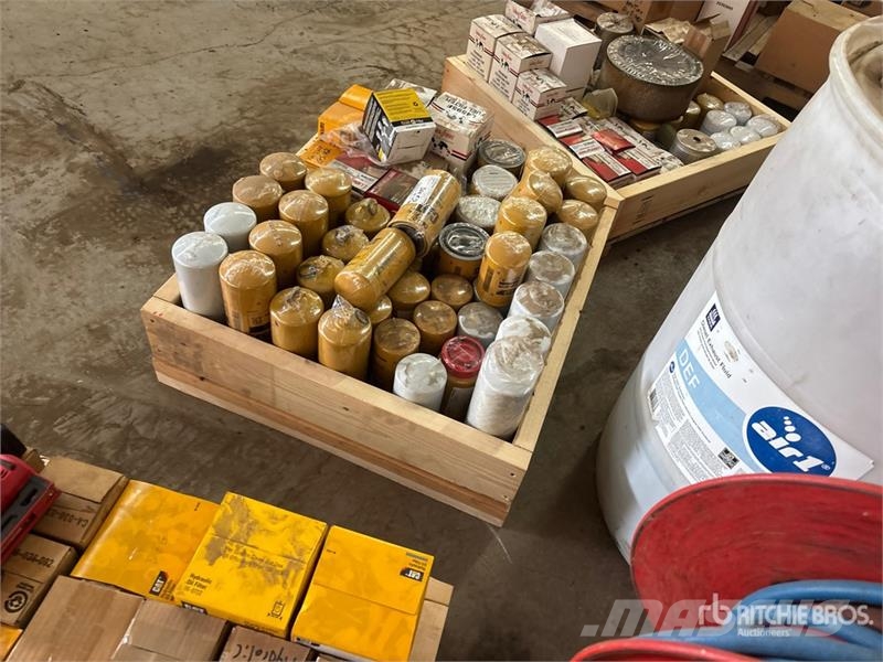  Quantity of Fuel & Oil Filters (Unused) Ďalšie komponenty