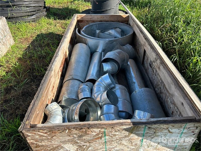  Quantity of Galvanized HVAC Ducting, Elbows, Reduc Kiti naudoti statybos komponentai
