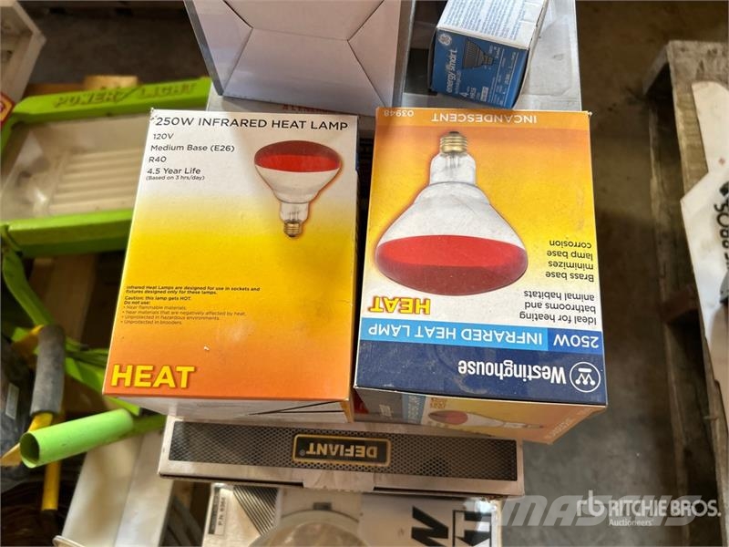 Quantity of Halogen Bulb, Heat Lamp, Led Flood Lig 其他組件
