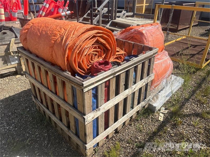 Quantity of Heavy Duty Tarps Drugi deli