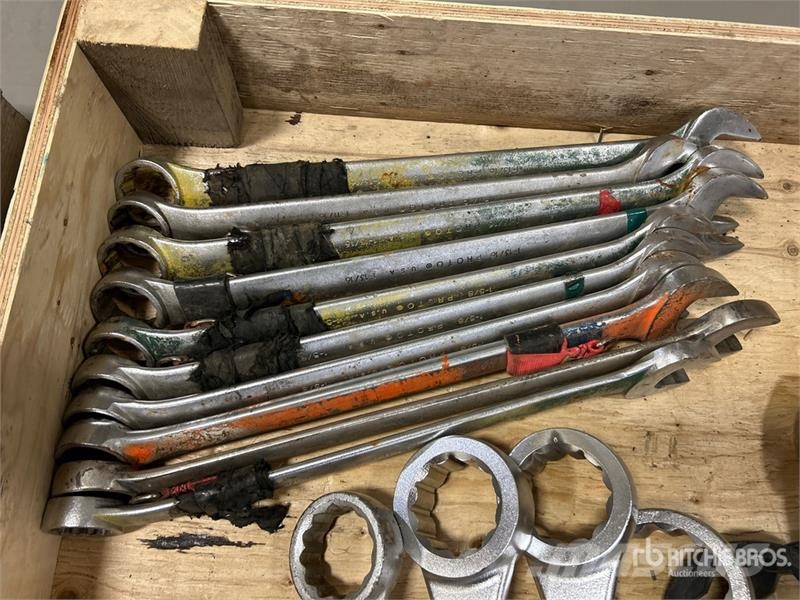 Quantity of Heavy Duty Mechanics Wrenches Drugi deli