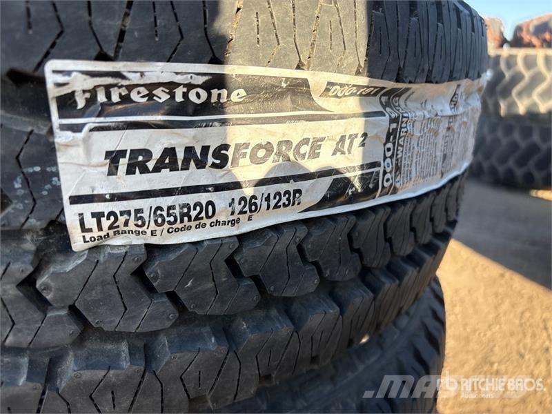  Quantity of High Rail Kits and 20 tires with rims  معدات النقل - غير ذلك