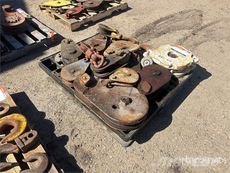  Quantity of Hook Block Crane spares & accessories