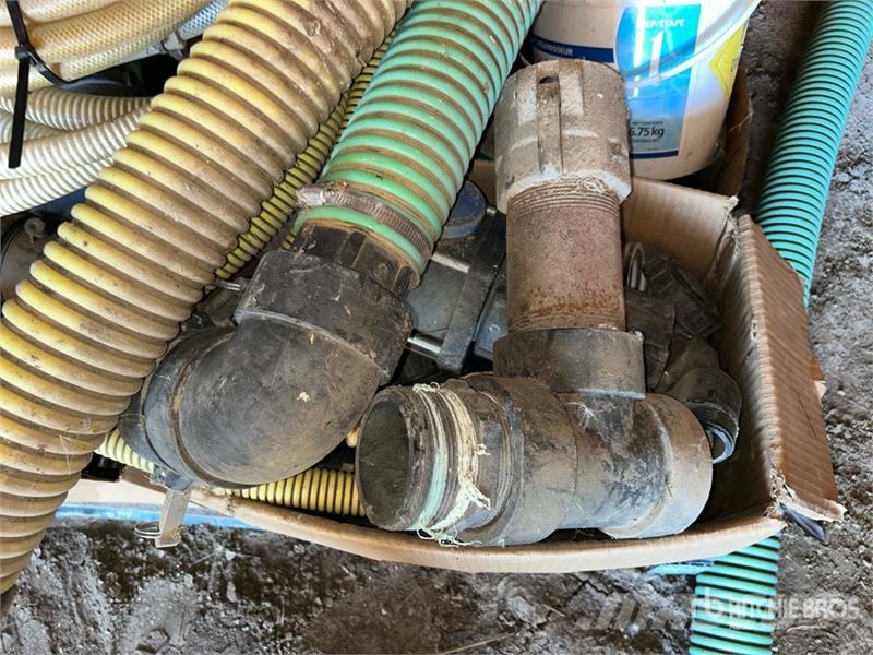 Quantity of Hose & Connections Kiti naudoti statybos komponentai