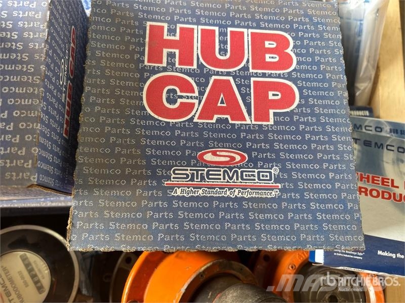  Quantity of Hub Caps & Seals (Unused) Transportes - Outros
