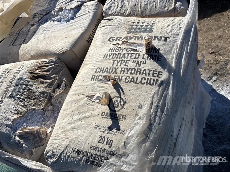Quantity of Hydrated Lime Bags معدات البناء - غير ذلك