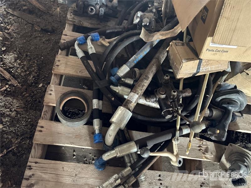 Quantity of Hydraulic Parts Ďalšie komponenty