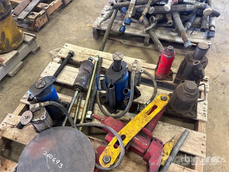  Quantity of Hydraulic Bottle Jacks Ďalšie komponenty