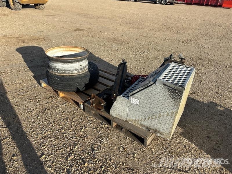  Quantity of Hydraulic Cooler and Parts Drugi deli