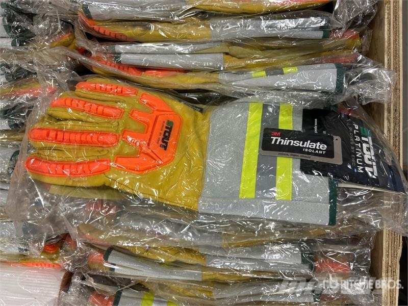  Quantity of Impact & Cut Resistant Work Gloves (Un مكونات أخرى