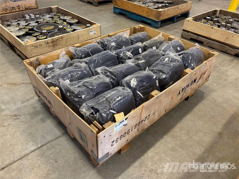 Quantity of Insulated Hard Hat Headliners (Unused) Ostale komponente za građevinarstvo