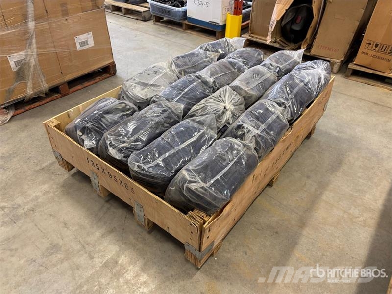Quantity of Insulated Hard Hat Headliners (Unused) Andre komponenter