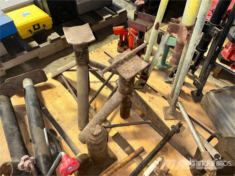 Quantity of Jack Stands, Equipment Jack & Hydrauli Muu