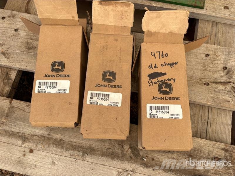 Quantity of John Deere Combine Parts Kiti naudoti statybos komponentai