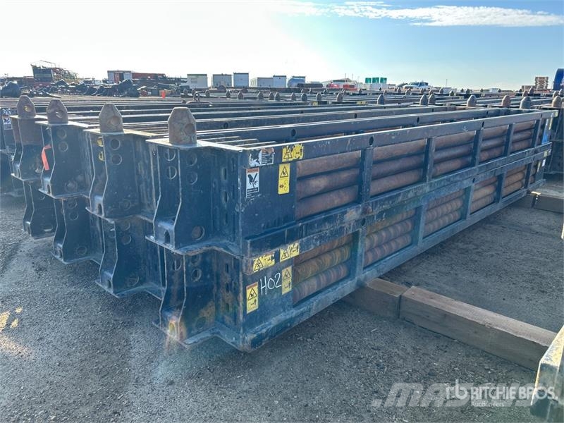 Quantity of JT100 FS2 Drill Pipe Компоненты строительной техники
