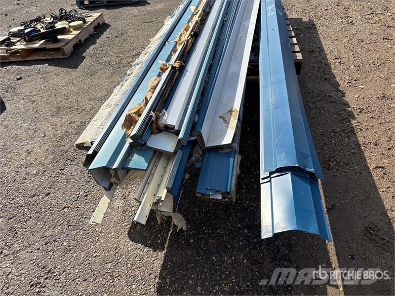 Quantity of Metal Building Parts Seilwinden, Bauaufzüge und Lastenaufzüge