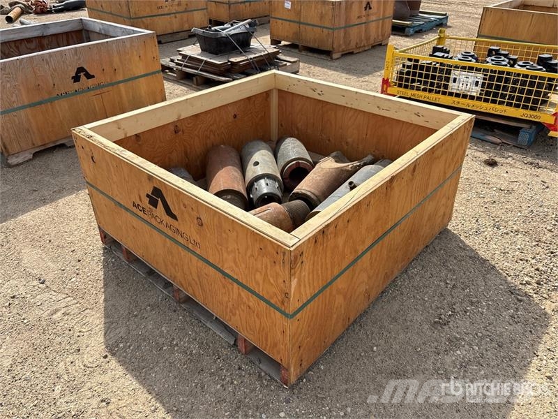  Quantity of Misc. Drill Bits & Cross Over Subs Öl- und Gasbohrgeräte
