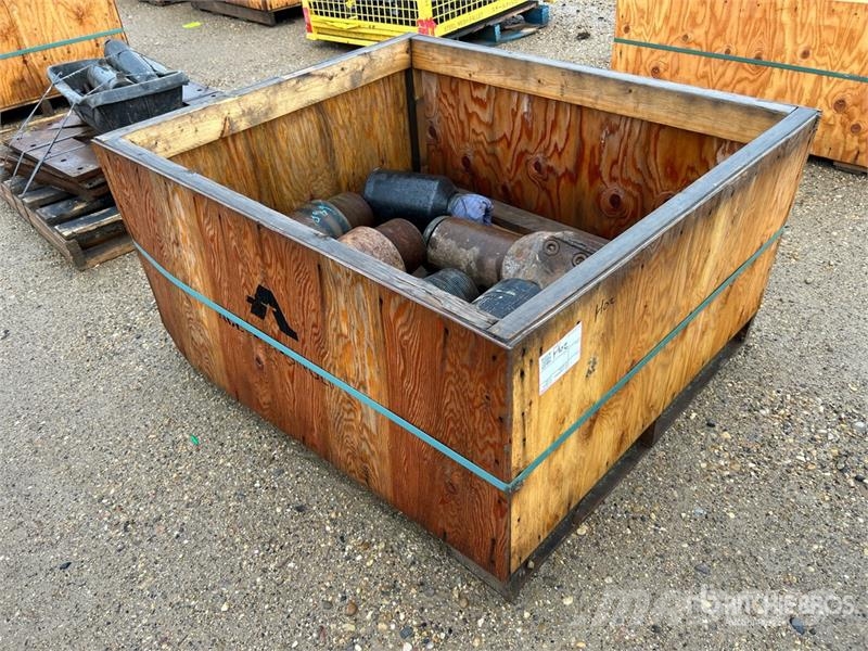 Quantity of Misc. Drill Bit & Cross Over Subs Öl- und Gasbohrgeräte