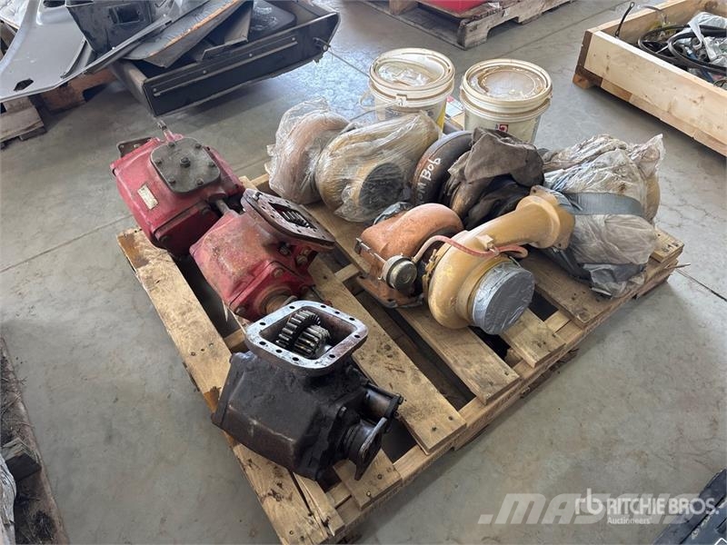  Quantity of Misc. Engine Parts Transportes - Outros
