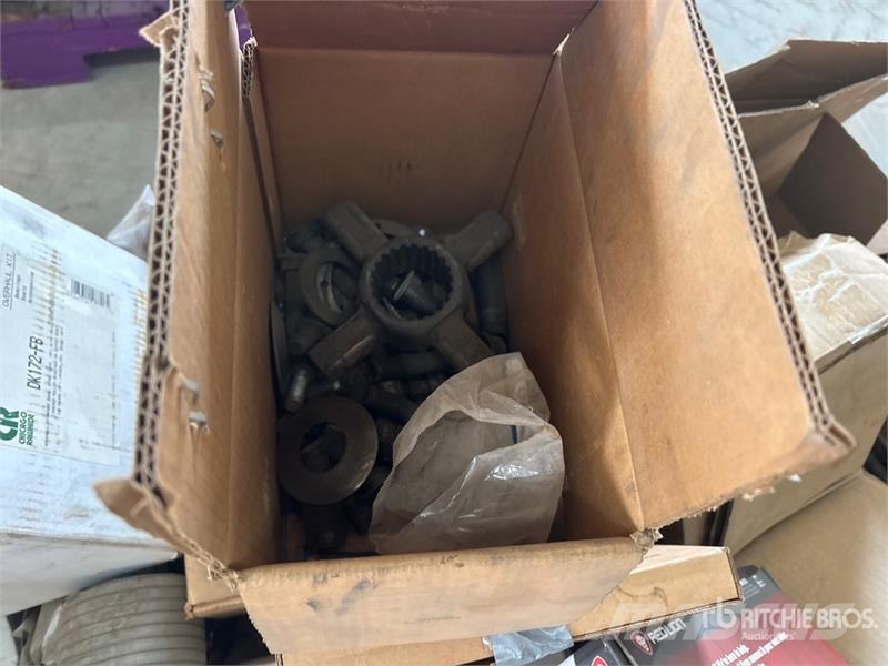 Quantity of Misc. Truck Parts (Unused) Transportes - Outros