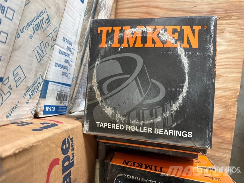  Quantity of Misc. Truck Parts (Unused) Transportes - Outros
