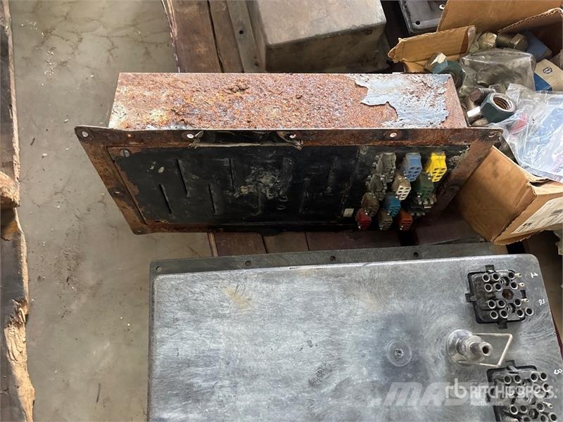 Quantity of Misc. Truck Parts Transportes - Outros