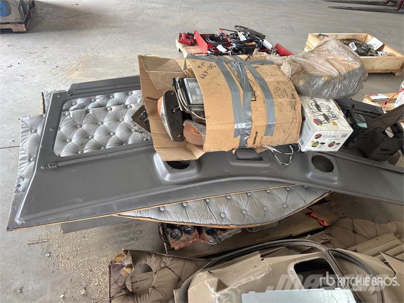 Quantity of Misc. Truck Parts Transportes - Outros