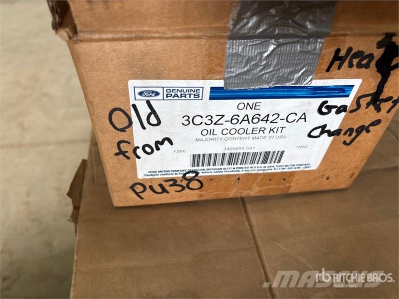  Quantity of Misc. Truck Parts (Unused) Transportes - Outros
