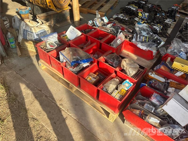 Quantity of Misc. Truck Parts (Unused) Transportes - Outros