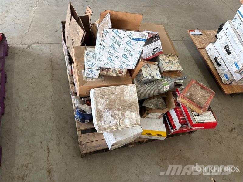 Quantity of Misc. Truck Parts (Unused) Transportes - Outros