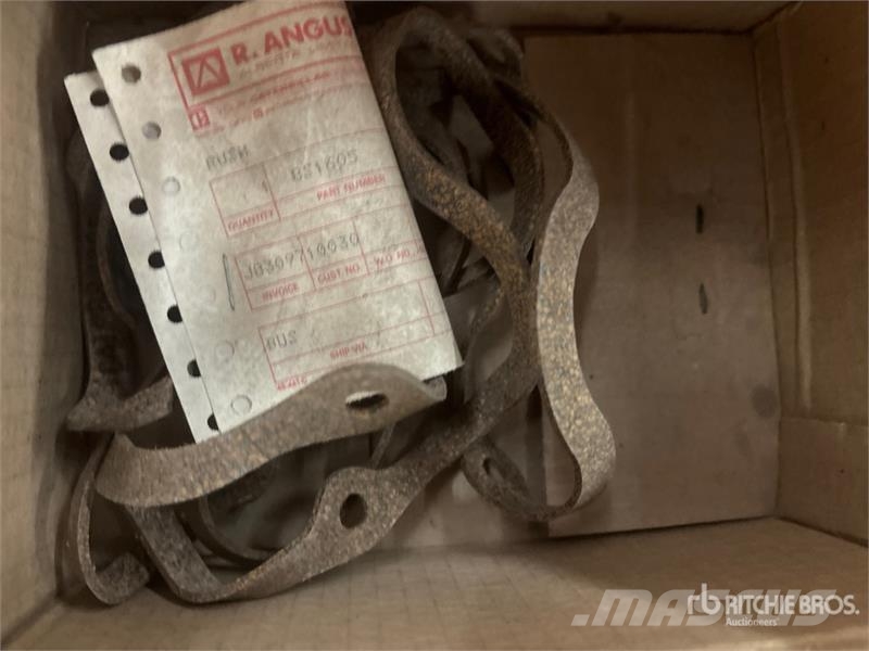  Quantity of Misc Truck Parts Transportes - Outros
